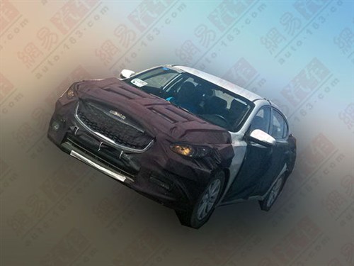 或2014年正式發布 曝國產起亞K4路試車諜照