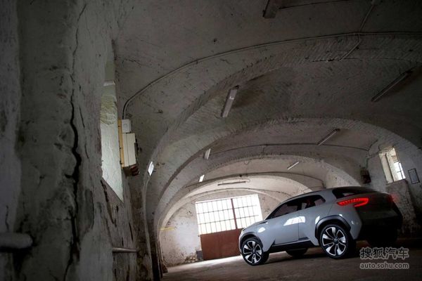 現(xiàn)代Intrado概念車官圖曝光